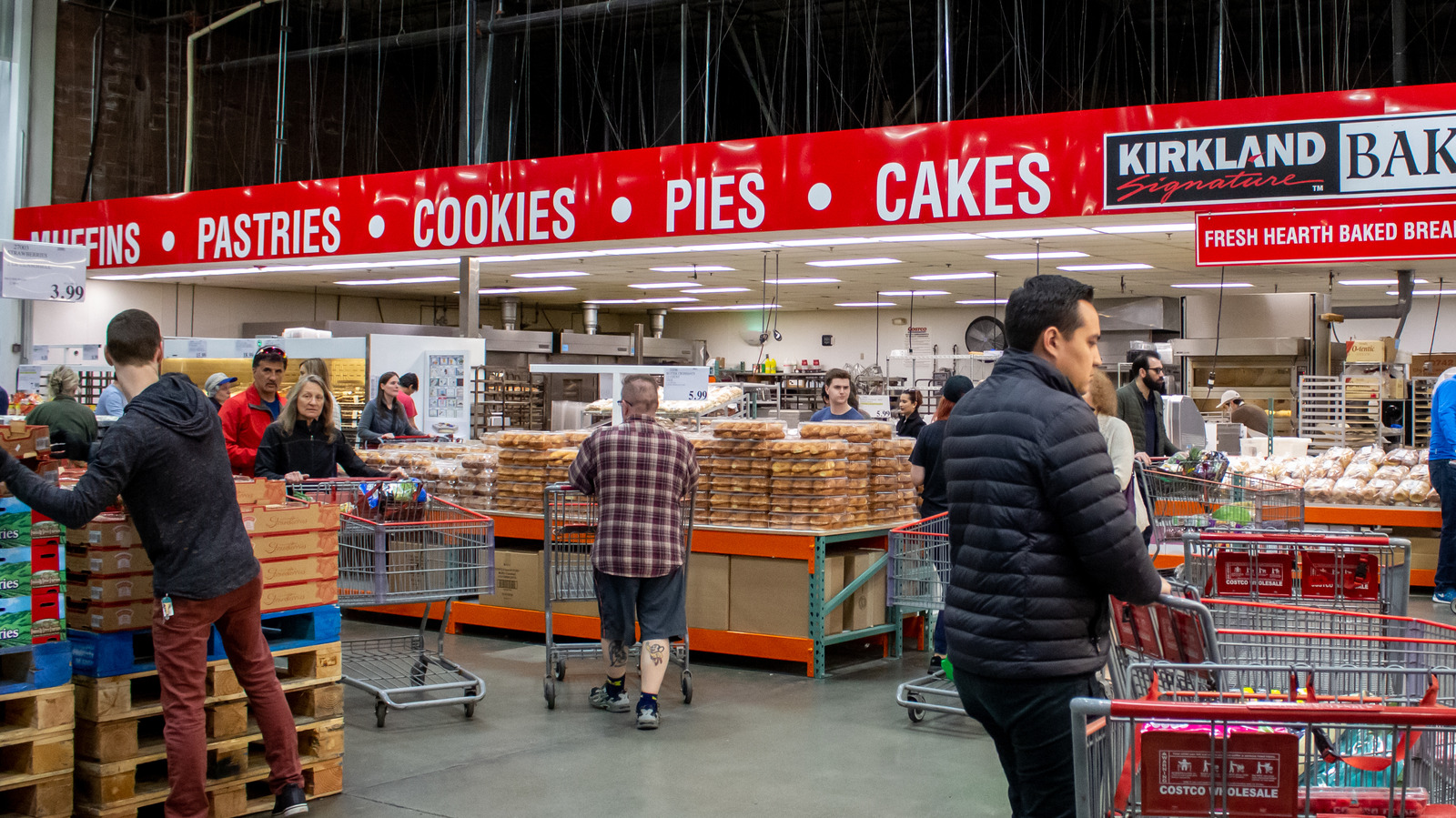 Costco S Latest Bakery Pie Is A Slice Of Summer