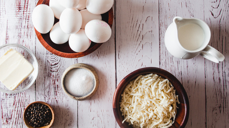 ingredients for slow cooker eggs