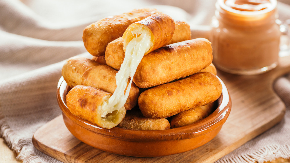 Mozzarella sticks