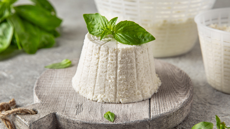 Homemade ricotta cheese