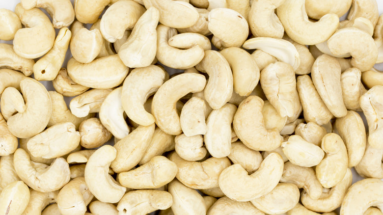 Cashews