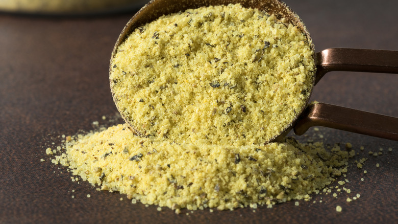 Lemon pepper seasoning