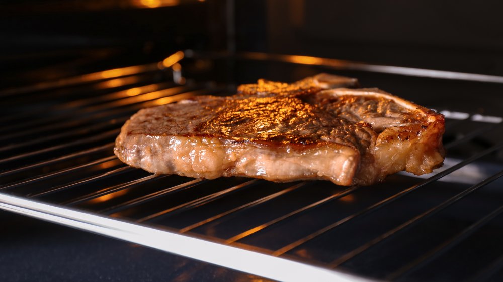 Mistakes Everyone Makes When Cooking Steak