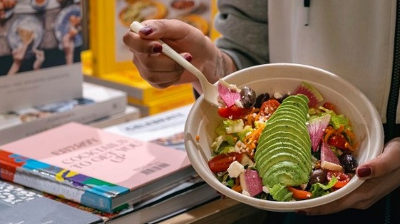 Avocado bowl