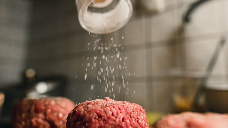 seasoning beef patties for a burger