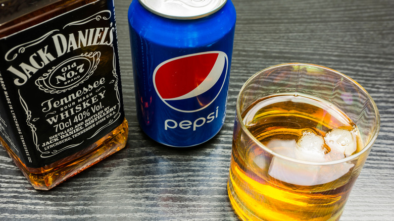 Pepsi and jack daniels whiskey