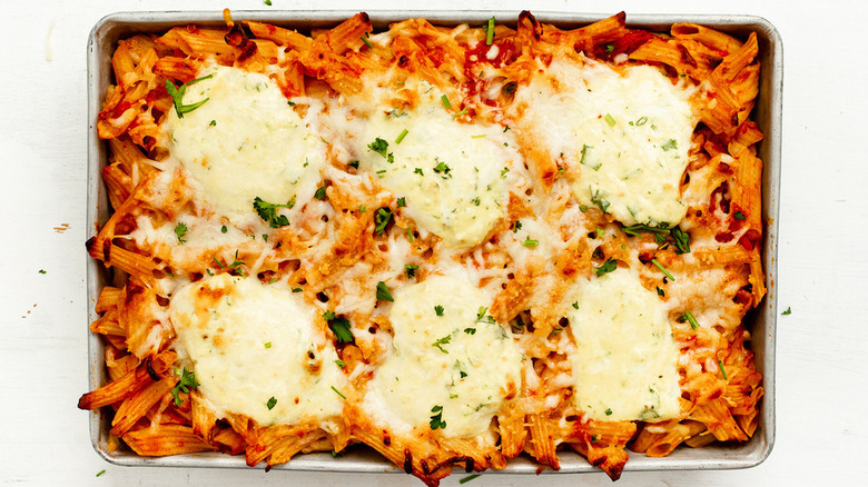 baked ziti in pan