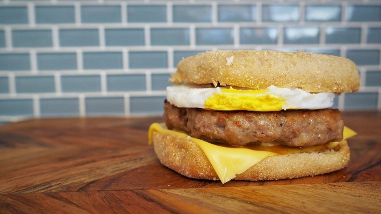 english muffin breakfast sandwich