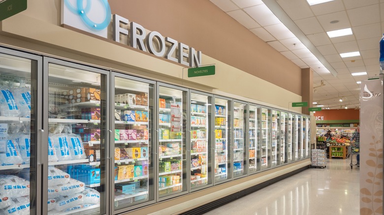 Publix frozen food aisle