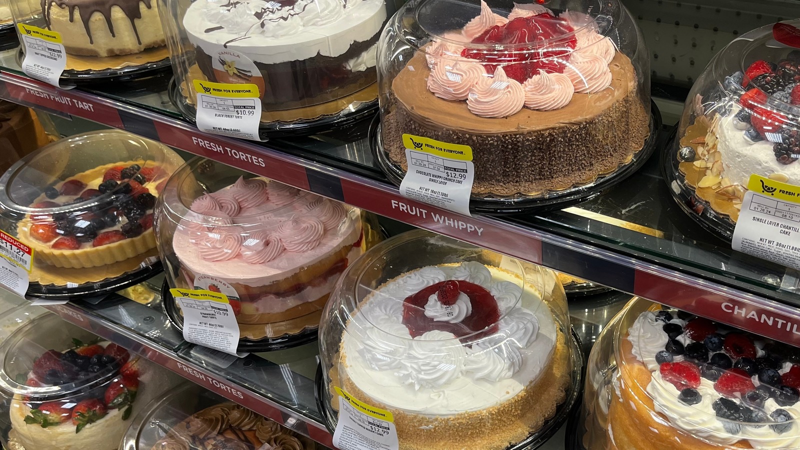 11 Best Grocery Store Chain Bakeries To Order A Birthday Cake