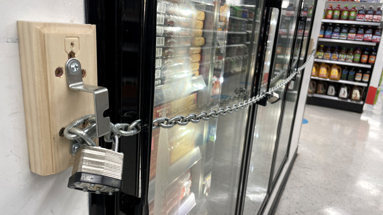 chains on walgreens freezers