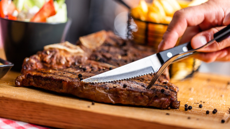 steak knife fork