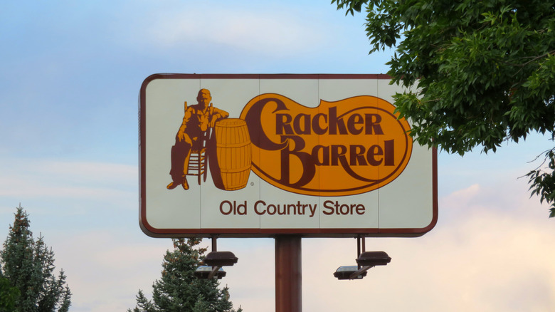 Exterior of a Cracker Barrel restaurant sign in Loveland, CO