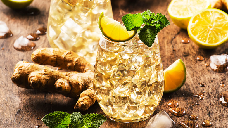 ginger beer in drink glass