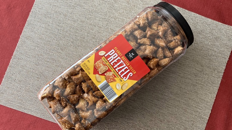 Members Mark peanut butter pretzels