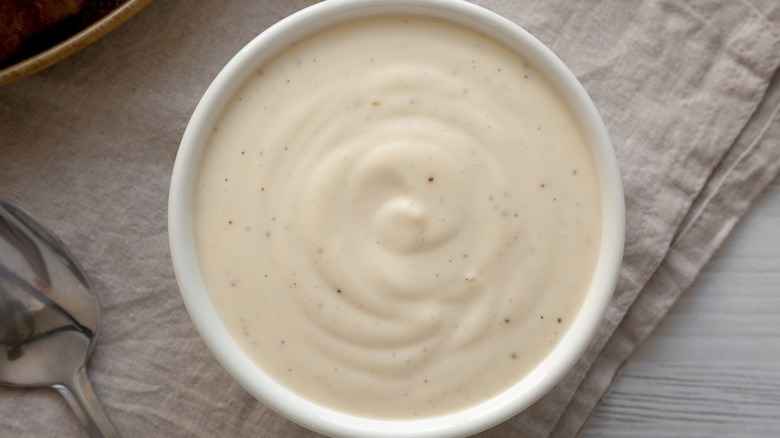 bowl of Alabama white sauce