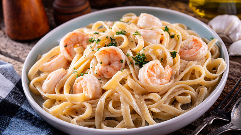 shrimp alfredo