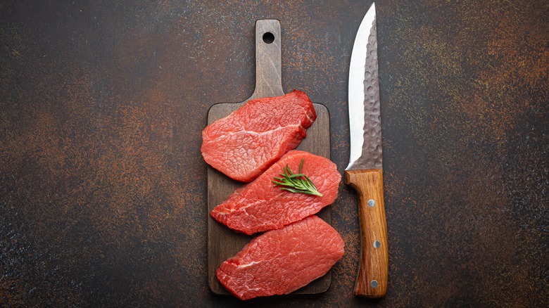 raw top sirloin steaks