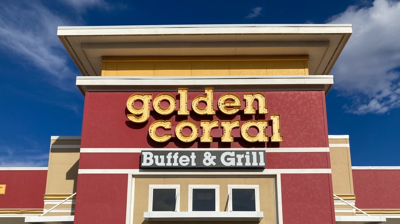 Golden Corral restaurant