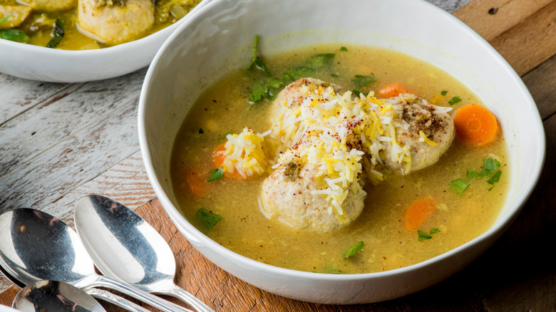 bowl of matzo ball soup