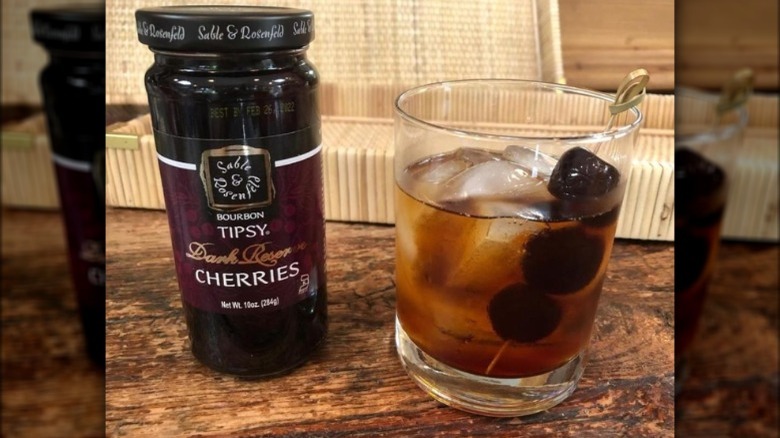 Bourbon Tipsy Dark Reserve Cherries