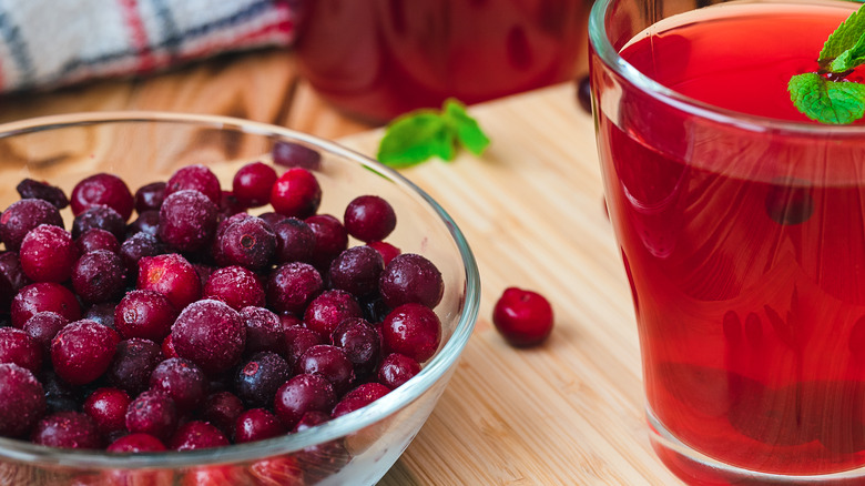 fresh cranberry juice in glass