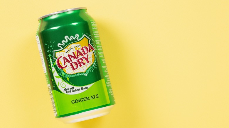 Canada Dry ginger ale can