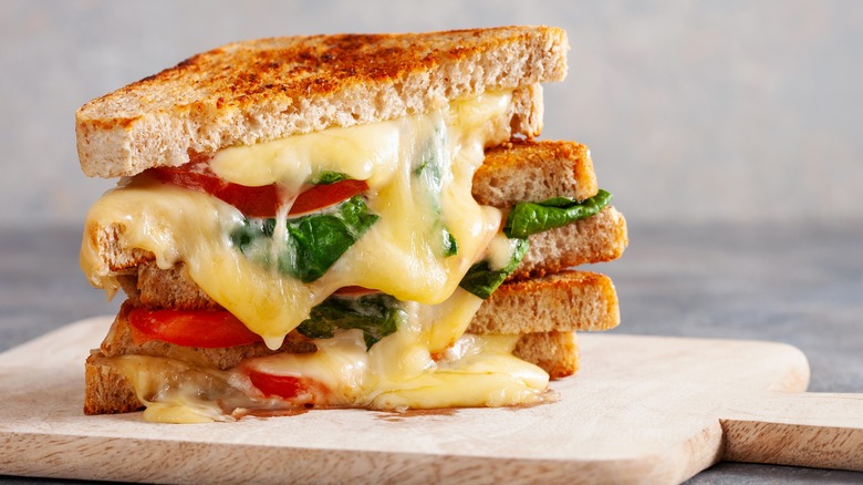 Grilled cheese sandwich