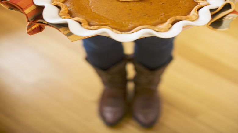 Pumpkin Pie with cutout