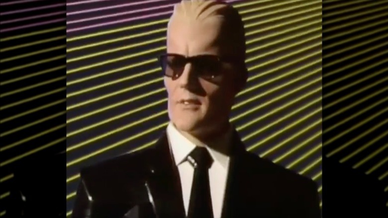 Max Headroom in glasses 