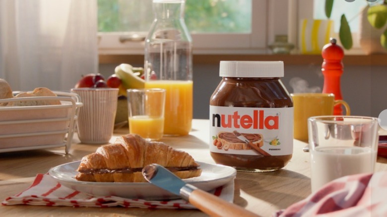 nutella croissant breakfast