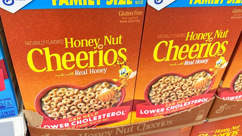 Honey Nut Cheerios boxes