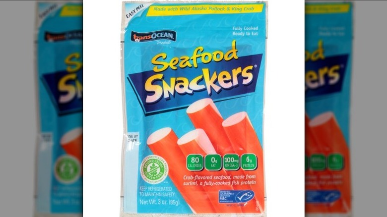 Seafood snackers package