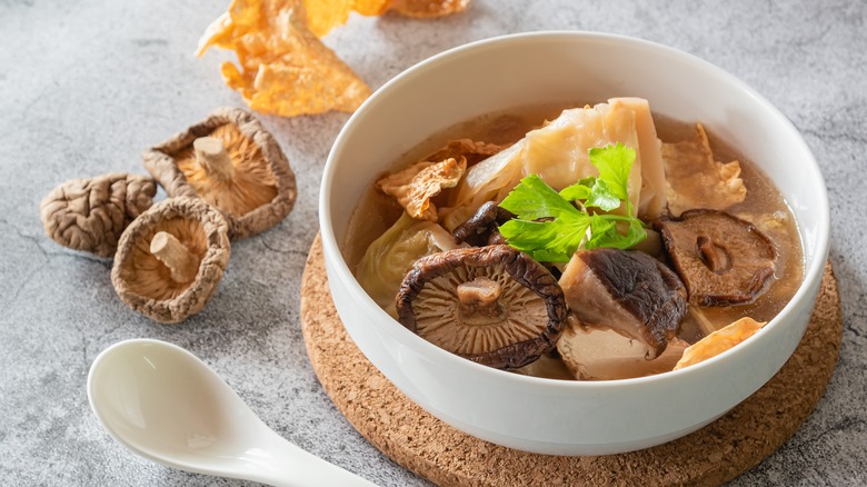 Braised shiitake mushrooms