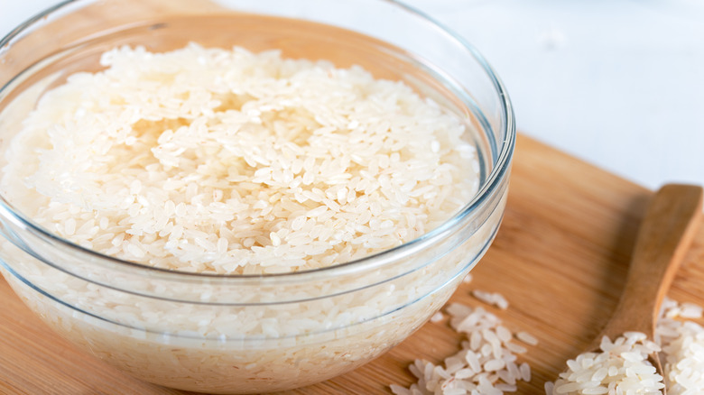 Rice soaking in a bowl