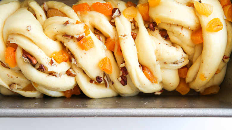 Challah with apricots and nuts