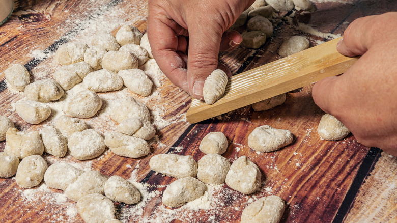 gnocchi being shaped