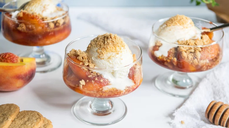 Individual peach crumbles