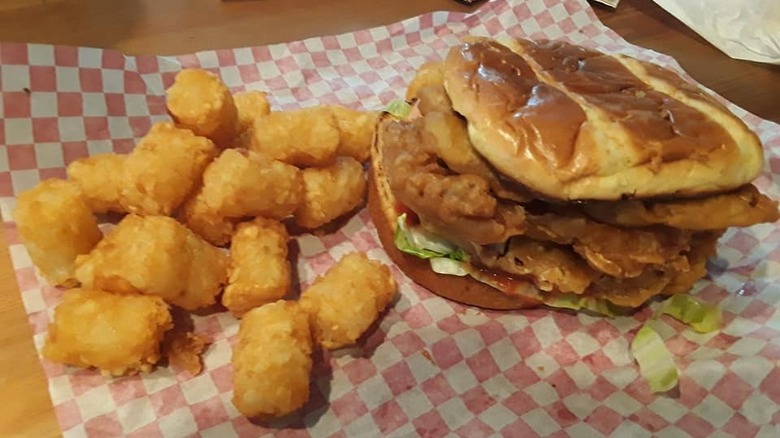 kitty's cafe tenderloin sandwich with tater tots