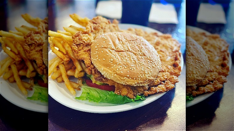 muldoon's tenderloin sandwich