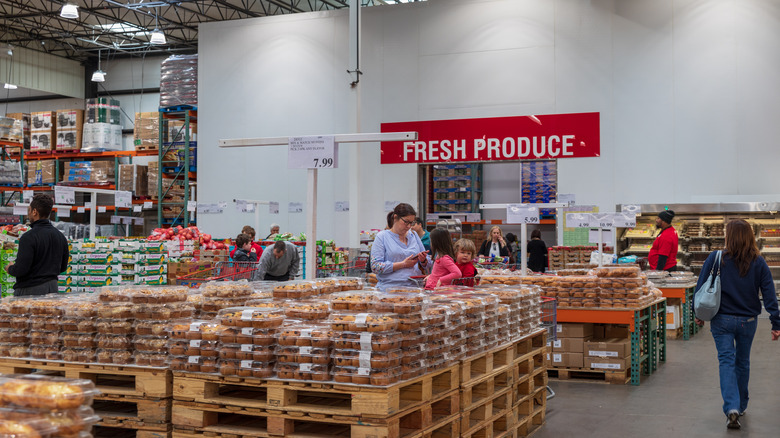 costco produce aisle