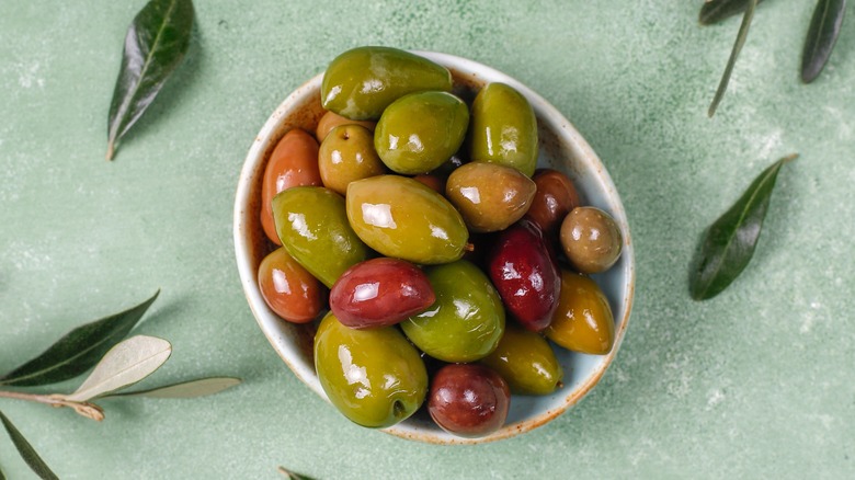 Olives in a bowl