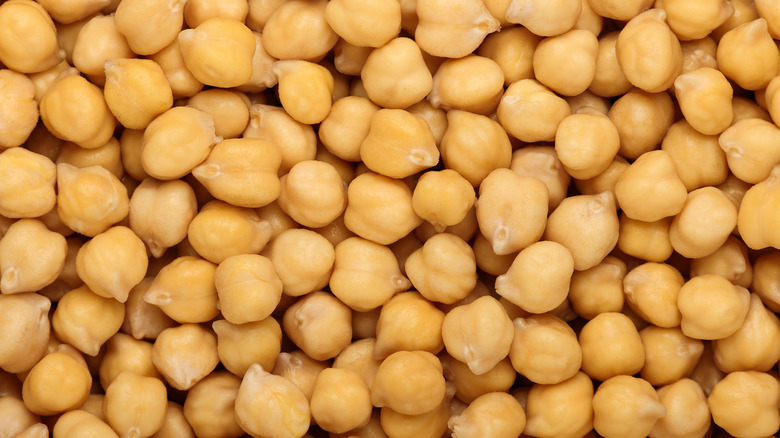 cooked chickpeas