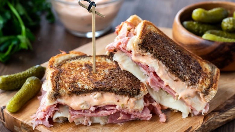 Rueben Sandwich Russian Dressing