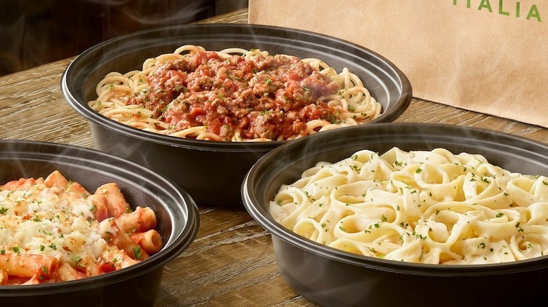 to-go bowls of pasta