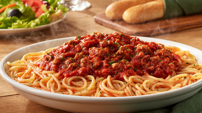 spaghetti with meat sauce plate