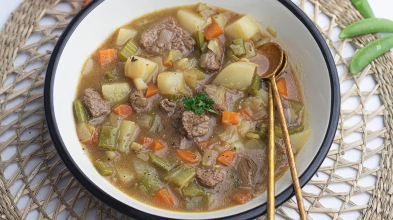 vegetable beef soup