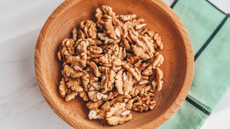 Walnuts in a bowl 