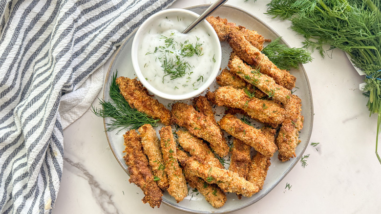 eggplant fries on plate with dill yogurt dip