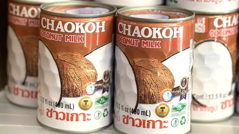 Chaokoh milk cans